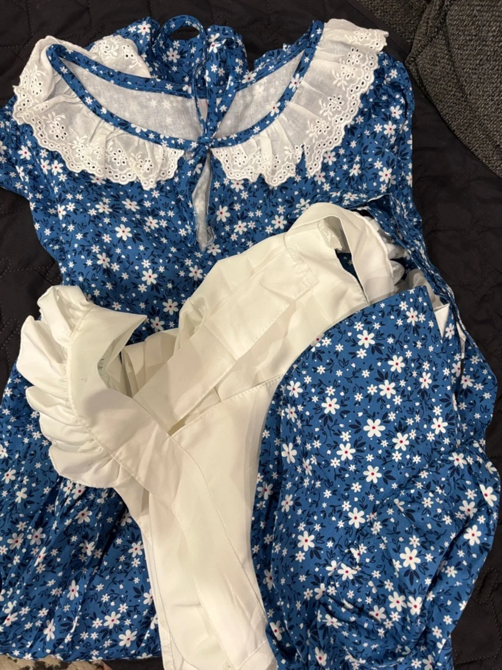 Blue Floral Pioneer Girl Costume with White Apron and Bonnet